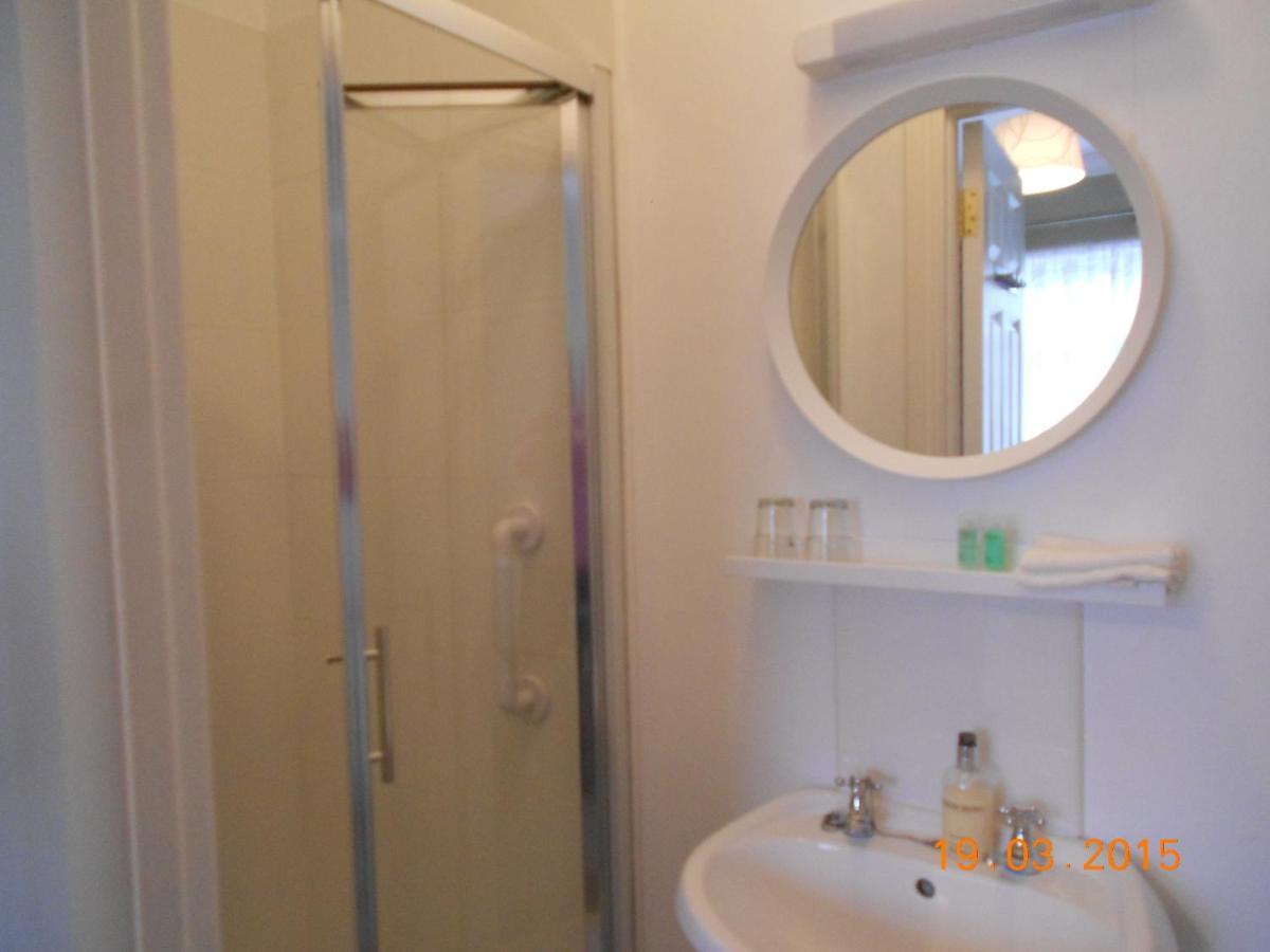 The Yellow House B&B ナヴァン エクステリア 写真