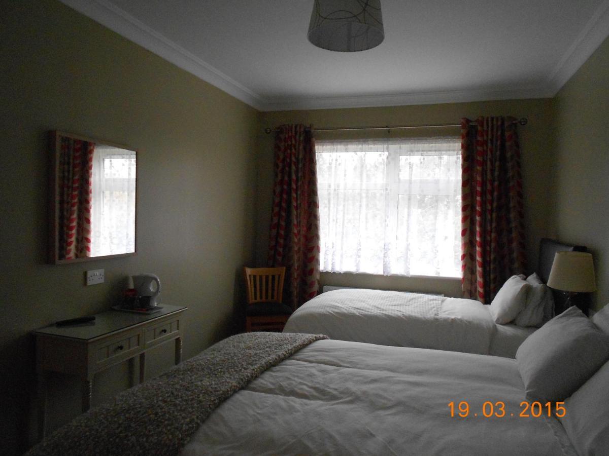The Yellow House B&B ナヴァン エクステリア 写真